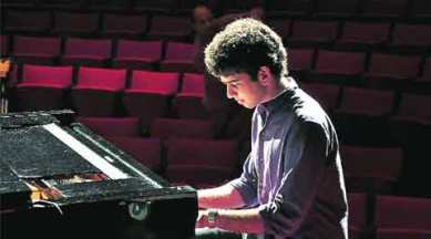 talk, express talk, Painist, Utsav lal, paino palyer, new jersey, Hindustani classical system