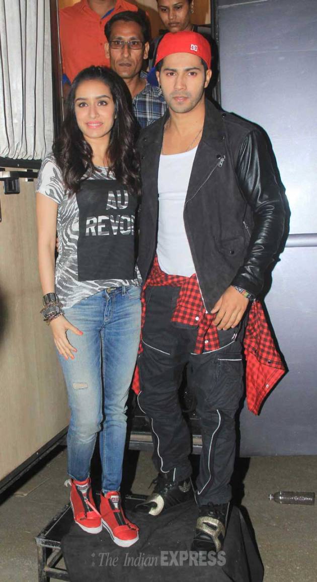 Varun Dhawan, Shraddha Kapoor, ABCD 2, Varun Dhawan dance, shraddha kapoor dance, varun dhawan pictures, shraddha kapoor pictures, abcd 2 trailer, abcd 2 trailer launch, bollywood, entertainment