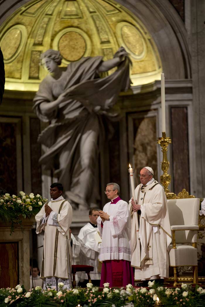 Easter, Happy Easter, Easter Mass, Pope Francis, Vatican Easter, Easter vigil mass, Easter celebration, Easter Jerusalem, Jerusalem Easter, Easter wishes, Easter greetings, Easter photos, world news, world photos