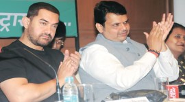 Devendra Fadnavis, Aamir Khan, Saptapadi, Swachh Maharashtra Abhiyan, Fadnavis Saptapadi, Fadnavis Swachh Maharashtra Abhiyan, Swachh Maharashtra campaign, Mumbai latest news