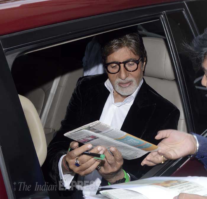 piku, deepika padukone, amitabh bachchan, irrfan khan, piku succes bash, shraddha kapoor, varun dhawan, john abraham, radhika apte, piku collections, amitabh, deepika, bigb, piku movie, reasons to watch piku, irrfan khan, shoojit sircar, deepika padukone piku, amitabh bachchan piku, irrfan khan, piku, entertainment news