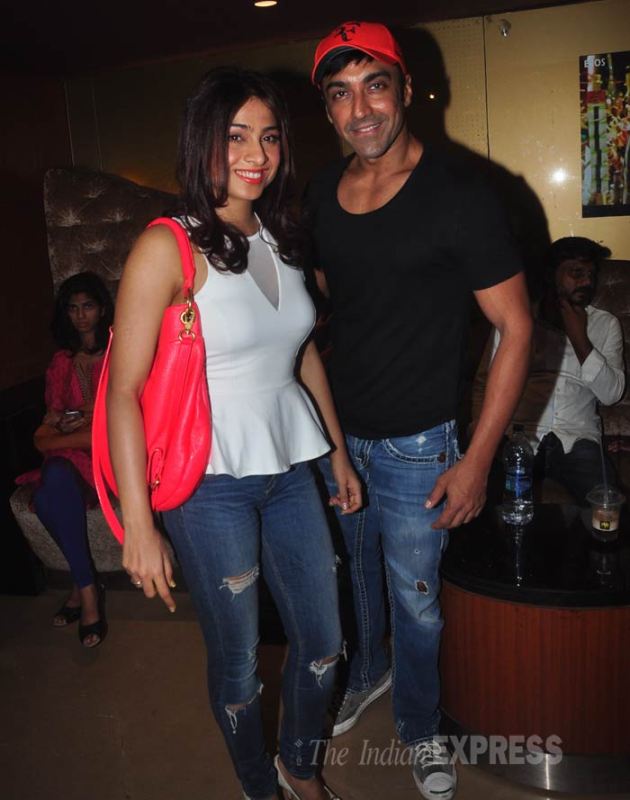 Ashish Chowdhry, Samita