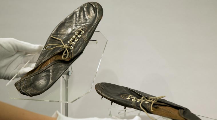 Roger Bannister, Roger Bannister Shoes, Roger Bannister Shoes auction, Bannister shoes, Bannister shoe auction, Sports News, Sports