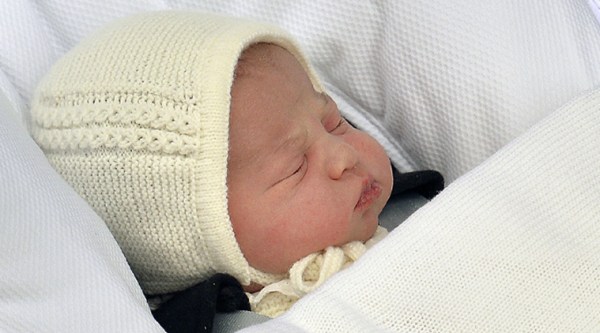 Royal Baby Girl Spends First Night At Kensington Palace Anticipations High For Names World News The Indian Express Royal Baby Girl Spends First Night At Kensington Palace Anticipations High For Names World News The Indian Express