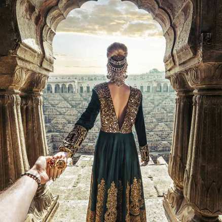 Follow Me if You Can: Photographer's unique picture travelogue makes waves Follow Me if You Can: Photographer's unique picture travelogue makes waves