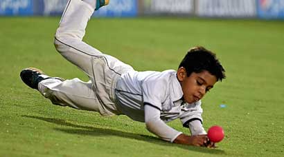 Rahul Dravid’s son enjoys practice with Steve Smith