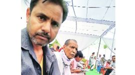 Sonia Gandhi, Gangadeen, Job promise, Gangadeen Job applications, Sonia Gandhi jobs, Sonai Gandhi Gangadeen, Lucknow news