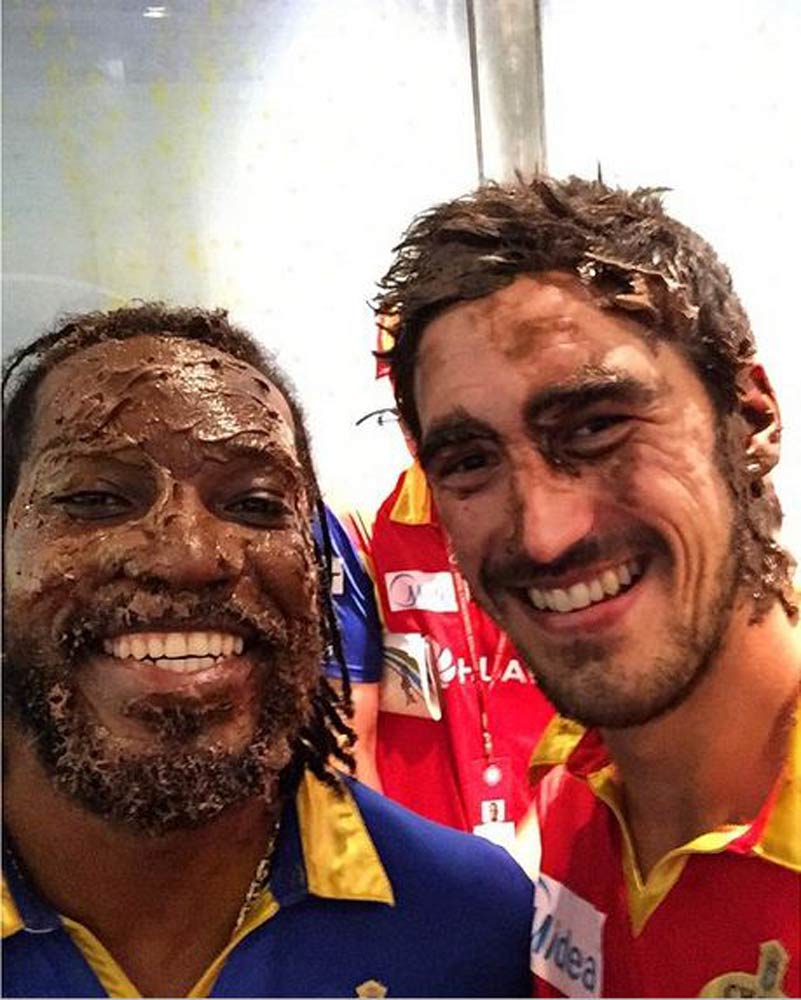 RCB vs KXIP, KXIP vs RCB, RCB KXIP, KXIP RCB, Chris Gayle, Gayle, Chris Gayle 100, RCB vs KXIP photos, IPL photos, Cricket, IPL 2015, Cricket