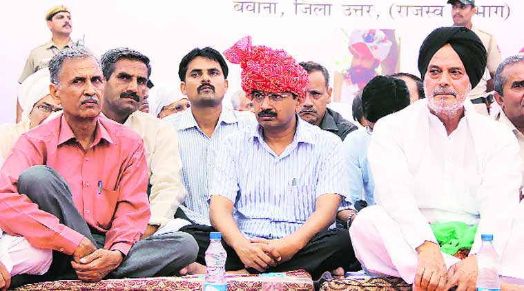 AAP, Arvind, Arvind Kejriwal, AAP govt, gajendra singh, gajendra memorial, AAP rally, AAP jantar mantar, indian farmer, farmer memorial, Delhi news, city news, local news, Indian Express