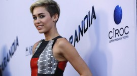 Miley Cyrus, Miley Cyrus Buys Horse Ranch, Singer Miley Cyrus, Miley Cyrus Properties, Miley Cyrus Toluca Lake MAnsion, Miley Cyrus New home, Miley Cyrus Vineyard, Hollywood, News, Entertainment news