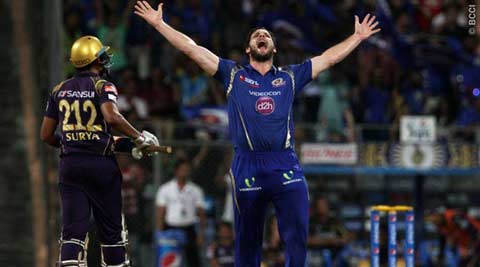 Mitchell McClenaghan reprimanded for showing dissent