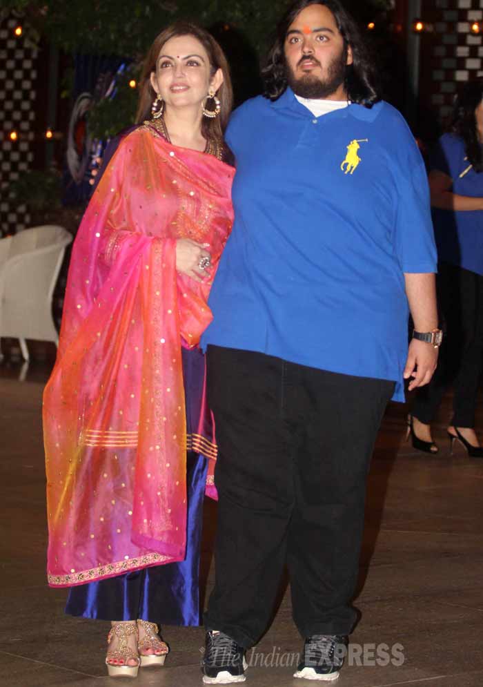 Mumbai Indians, Mumbai Indians party, Mumbai Indians Ambani, Nita Ambani, Mukesh Ambani, Sachin Tendulkar, Abhishek Bachchan, MI IPL, IPL Final, MI IPL Final, Ambani party MI, MI Party, Sports
