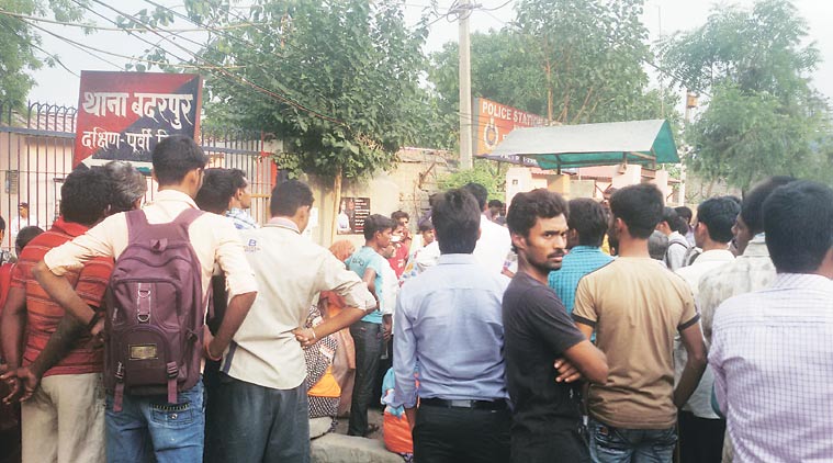 women run over, badarpur accident, badarpur women accident, badarpur police accident, Delhi, Delhi Police, delhi news, delhi police woman, delhi accident, delhi police accident, india news, news,