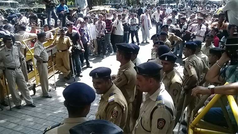 bootlegger, ahmedabad police, police constable, police car runs constable, ahmedabad news, city news, local news, gujarat news, Indian Express