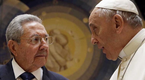 raul castro, pope francis,  pope francis raul castro video, castro pope, pope francis castro, pope francis raul castro, vatican city, castro in vatican, vatican castro, castro catholic church, castro to turn catholic, Cuba news, castro news, pope francis news, pope news, vatican news, catican city news,