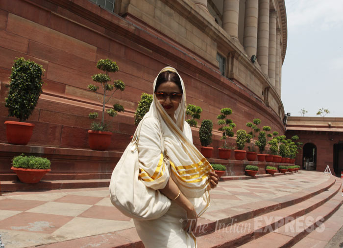 Narendra Modi, Prime Minister Narendra Modi, Rahul Gandhi, Nepal Earthquake, Karachi Terror Attack, Rekha, Chinese Premier Li Keqiang, President Pierre Nkurunziza, Terracotta Warriors Museum, Nepal Earthquake, Karachi Terror Attack, Gunmen Killed Shiites, India News