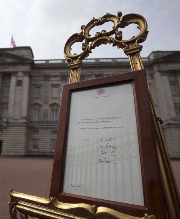 royal baby, royal baby girl photos, kate middleton photos, photos royal baby, photos kate middleton, prince williams daughter photos, royal daughter photos, britain royal baby, britain royal baby photos, UK news, Europe News, World News