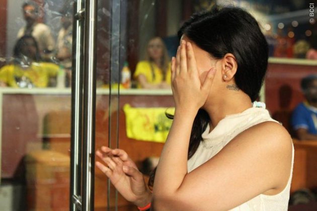 MS Dhoni daughter, Dhoni daughter pictures, Dhoni daughter pics, Dhoni wife Sakshi, MS DHoni CSK, IPL 8 final, Cricket