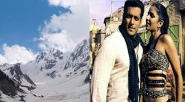 salman khan, salman khan bajrangi bhaijaan, bajrangi bhaijaan, salman khan katrina kaif, katrina kaif, salman khan kareena kapoor, salman khan mashallah, salman khan ek thha tiger, salman khan kabir khan, kareena kapoor, salman khan news, salman khan kashmir