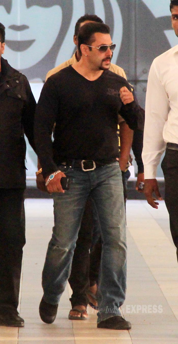 Salman Khan, Kareena Kapoor, Salman Khan Kareena Kapoor, Salman Bajrangi Bhaijaan shoot, Salman Kareena Bajrangi Bhaijaan, Bajrangi Bhaijaan shoot, Salman Khan photos, Kareena Kapoor photos
