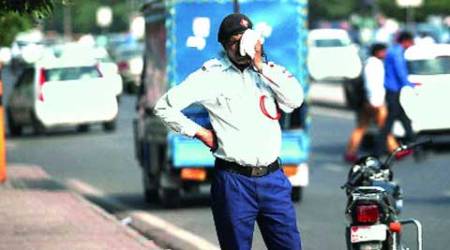 pune traffic police, action taken against police, sarang awad, pune news