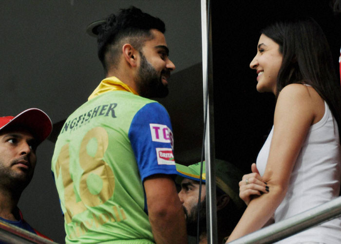 RCB vs DD, DD vs RCB, RCB DD, Anushka Sharma, Virat Kohli, Kohli Anushka, Anushka Kohli, Virat Anushka, Anushka Virat photos, Cricket Photos, IPL Photos