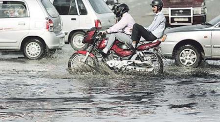 delhi rain, delhi waterlogging, rainwater, water on streets, delhi rain on street, delhi news, india news, rain news, delhi high court
