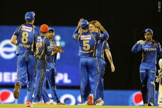 Sunny Leone, Sunny Leone photos, Sunny Leone hot photos, Priety Zinta, Priety Zinta photos, RR vs DD, DD vs RR, RR vs DD photos, DD vs RR photos, KXIP vs MI, MI vs KXIP, Rajasthan Royals, Delhi Daredevils, DD RR 2015, RR vs DD 2015, IPL 2015, IPL 8, IPL, IPL Photos, Cricket Photos, Cricket