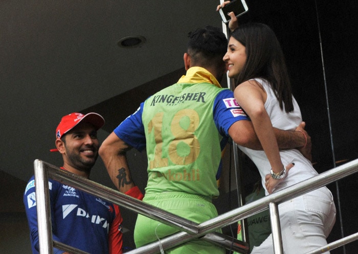 RCB vs DD, DD vs RCB, RCB DD, Anushka Sharma, Virat Kohli, Kohli Anushka, Anushka Kohli, Virat Anushka, Anushka Virat photos, Cricket Photos, IPL Photos