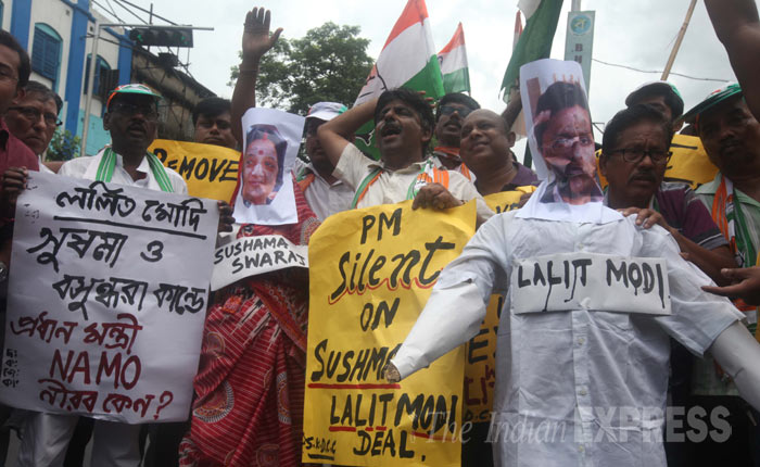sushma swaraj, Vasundhara Raje, sushma swaraj lalit modi, lalit modi, vasundhara raje lalit modi, Lalit modi documents, Sushma swaraj helping Lalit modi, Congress protest, Congress on Sushma Lalit, Congress protest Sushma residence, Sushma resignation, lalit modi travel documents, lalit modi travel papers, india news, top stories, latest news