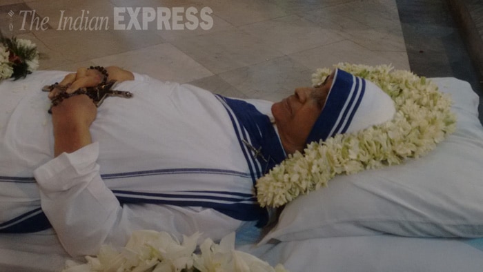 Sister Nirmala, Sister Nirmala Joshi, Sister Nirmala Death, Mamata Banerjee, Sister Nirmala Passed Away, Sister Nirmala Joshi Death, Sister Nirmala Joshi died, Sister Nirmala Died, Sister Nirmala Dead, Nirmala Joshi, Mother Teresa, Sister Nirmala Mother teresa, Mother Teresa Successor, Mother Teresa's Missionaries of Charity, Sister Nirmala Joshi Mother Teresa, Kolkata