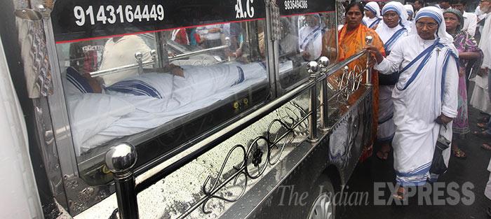 Sister Nirmala, Sister Nirmala Joshi, Sister Nirmala Death, Mamata Banerjee, Sister Nirmala Passed Away, Sister Nirmala Joshi Death, Sister Nirmala Joshi died, Sister Nirmala Died, Sister Nirmala Dead, Nirmala Joshi, Mother Teresa, Sister Nirmala Mother teresa, Mother Teresa Successor, Mother Teresa's Missionaries of Charity, Sister Nirmala Joshi Mother Teresa, Kolkata