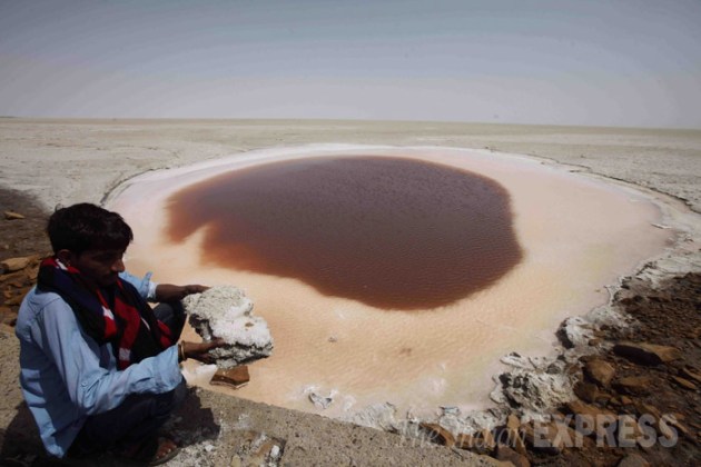 Hamirsar Lake, Narayann Sarovar, Great Rann of Kutch, Kutch District, Bhuj, Gujarat, Manaba Village, Rapar Taluka, Lakhpat Taluka, Hamirsar lake Dried, Arabian Sea, Bhekhda village, Kutch Lake Dried