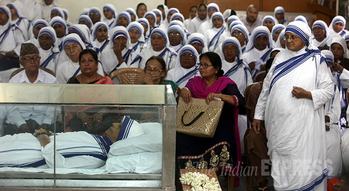 Sister Nirmala, Sister Nirmala Joshi, Sister Nirmala Death, Mamata Banerjee, Sister Nirmala Passed Away, Sister Nirmala Joshi Death, Sister Nirmala Joshi died, Sister Nirmala Died, Sister Nirmala Dead, Nirmala Joshi, Mother Teresa, Sister Nirmala Mother teresa, Mother Teresa Successor, Mother Teresa's Missionaries of Charity, Sister Nirmala Joshi Mother Teresa, Kolkata
