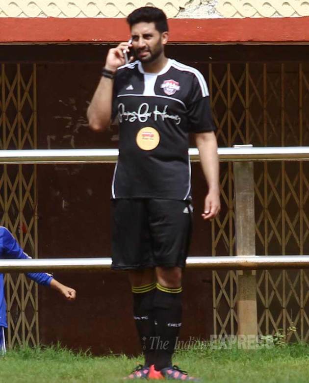ranbir kapoor, abhishek bachchan, armaan jain, ranbir kapoor football, abhishek bachchan football, armaan jain football, abhishek bachchan ranbir kapoor, ranbir kapoor pics, abhishek bachchan pics, ranbir kapoor armaan jain, entertainment, bollywood pics, bollywood pictures