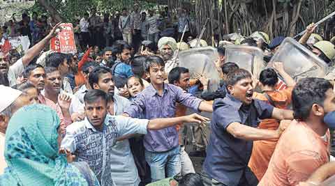 A day ahead of demolition at Dhanas: Residents protest, face ...