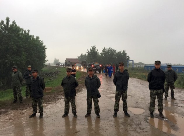 Yangtze, China, china boat sinks, China boat capsizing, Ship sinks in China, China Boat Rescue operations, China Boat rescue work, China Boat Survivors, China Ship Sinks