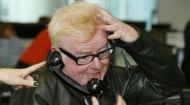 Chris Evans, Jeremy Clarkson, Chris Evans Tv Host, Chris Evans Top Gear, Chris Evans TFI Friday, Chris Evans The One Show, Chris Evans Breakfast Show, Cheis Evans Tv Shows, Chris Evans Channel 4, Entertainment News