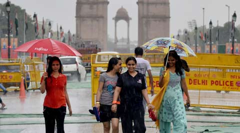 Delhi gets first monsoon shower | Delhi News - The Indian Express