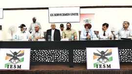 one rank one pension, orop, orop latest news, manohar parrikar, Defence minister, defence minister parrikar, OROP, OROP scheme, OROP delay, ex-servicemen, Indian Army, orop implementation, one rank one pension table, latest news, india news, nation news, defence ministry news, top stories