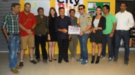 Gun Pe Done, Gun Pe Done movie, Gun Pe Done cast, Gun Pe Done team, hooch in mumbai, hooch cases, Gun Pe Done release, Gun Pe Done trailer, jummy sheirgill, vijay raaz, sanjay mishra, entertainment news