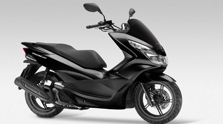 Honda To Launch 9 Two Wheelers In India In 2015 Auto Travel