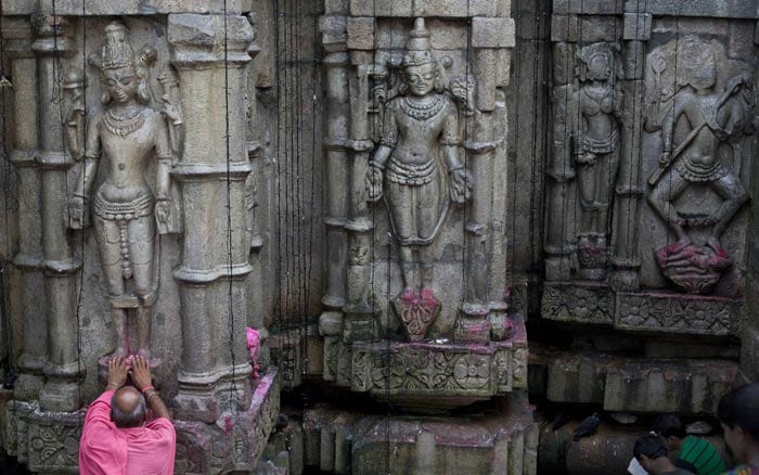 Narendra Modi, Barack Obama, Sister Nirmala, Ramadan, Afghan Parliament, Karachi Heat Wave, Mumbai Rains, International Yoga Day, Bobby Jindal, Bobby Jindal children, Slade Jindal, Shaan Jindal, Selia Jindal, Supriya Jindal, Mount Sinabung volcano, Top Frames, Indian Express, The Indian Express