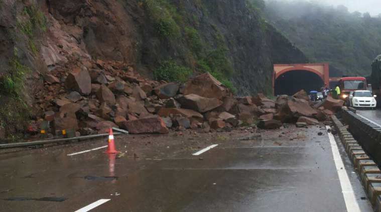 Pune, Pune landslide, Pune traffic, Pune traffic jam, Pune Mumbai Expressway, Khandala tunnel, Khandala tunnel landslide, Pune latest news, India latest news