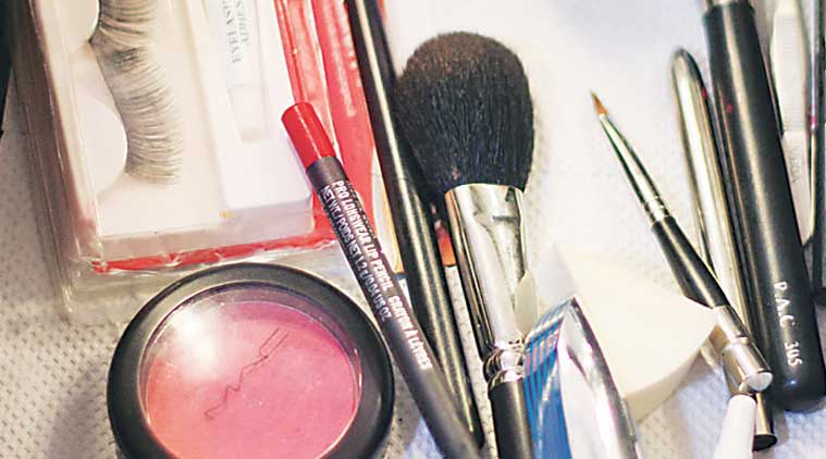 Tips to get your makeup right in summers