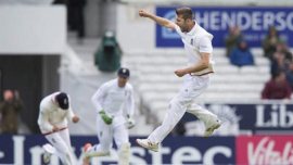 Shane Watson, Shane Watson Australia, Shane Watson Rajasthan Royals, Mark Wood, Mark Wood England, Mark Wood Shane Watson, Ashes, Ashes 2015, England vs Australia, Australia vs England, Cricket, Cricket news
