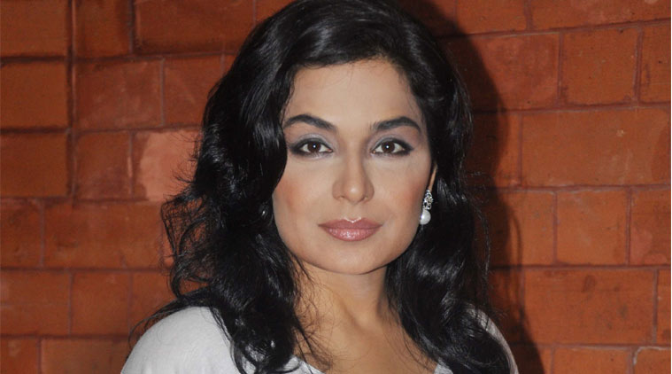 Court Issues Arrest Warrant For Pakistani Actress Meera Entertainment 