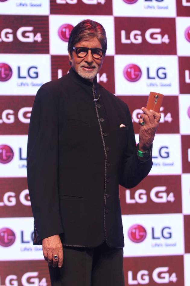 LG G4, Amitabh Bachchan