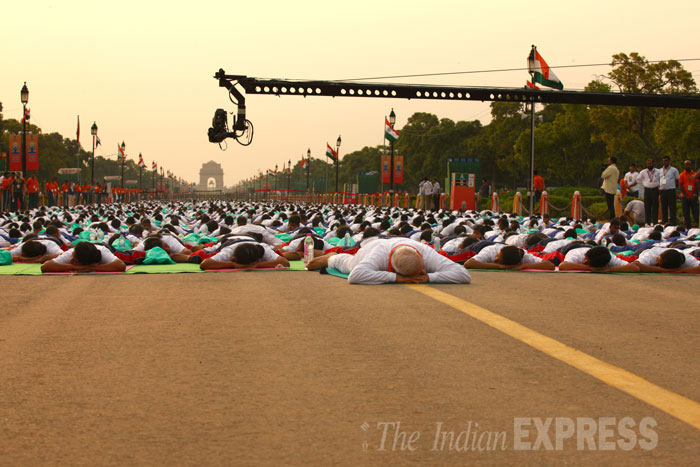 Narendra Modi, Barack Obama, Sister Nirmala, Ramadan, Afghan Parliament, Karachi Heat Wave, Mumbai Rains, International Yoga Day, Bobby Jindal, Bobby Jindal children, Slade Jindal, Shaan Jindal, Selia Jindal, Supriya Jindal, Mount Sinabung volcano, Top Frames, Indian Express, The Indian Express