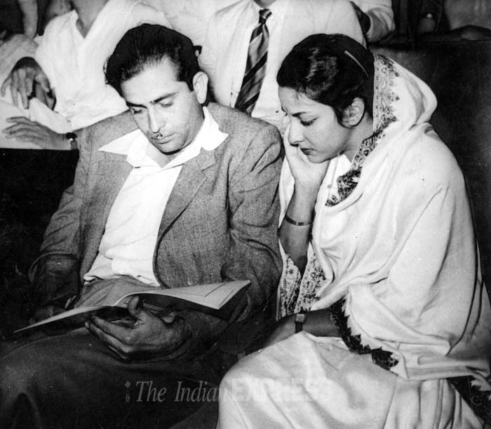 Remembering Nargis Dutt on her 86th birth anniversary | Entertainment